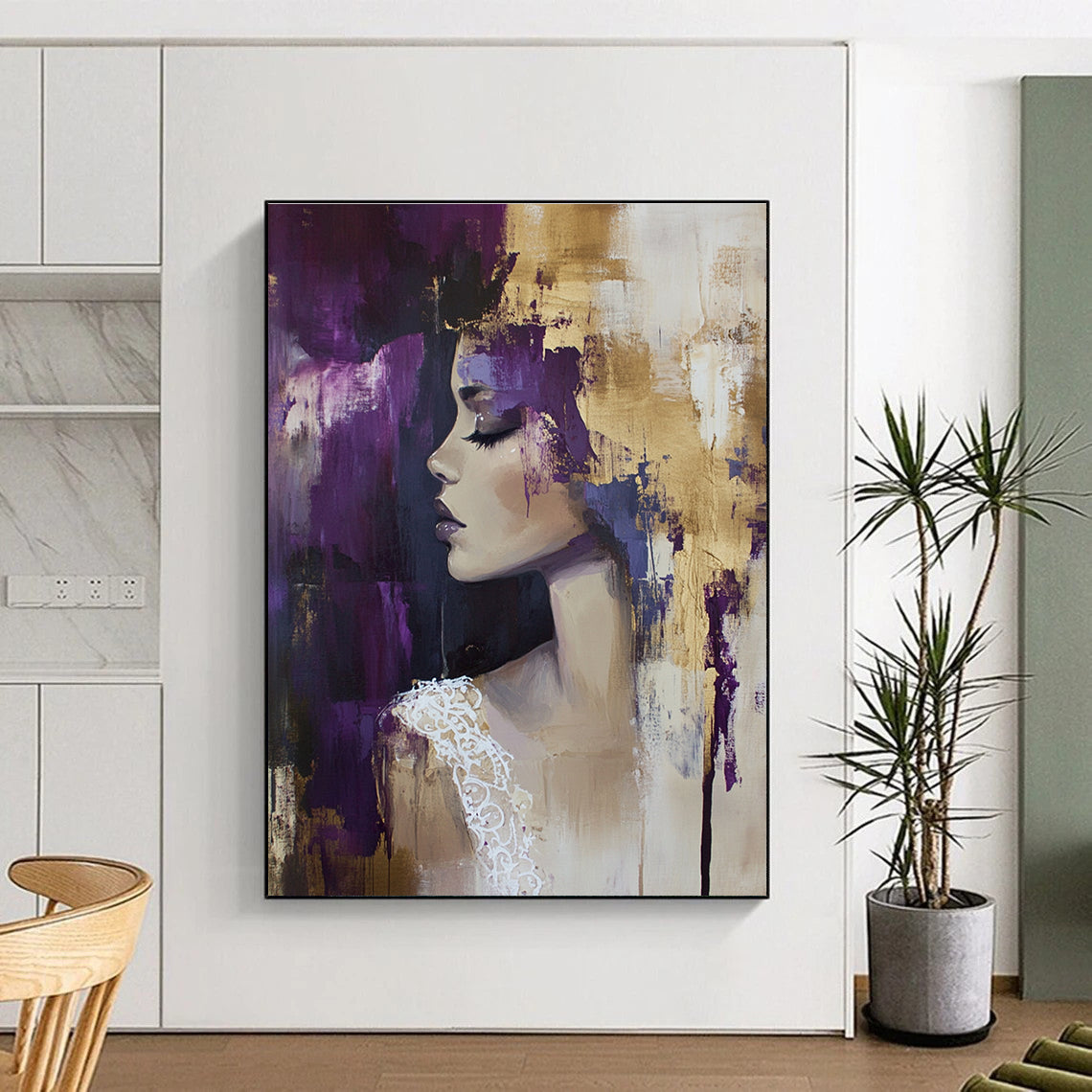 Abstract oil painting featuring a woman in a Hunkemöller lace top with gold accents against a dark gold foil background in beige and purple hues.STSC177